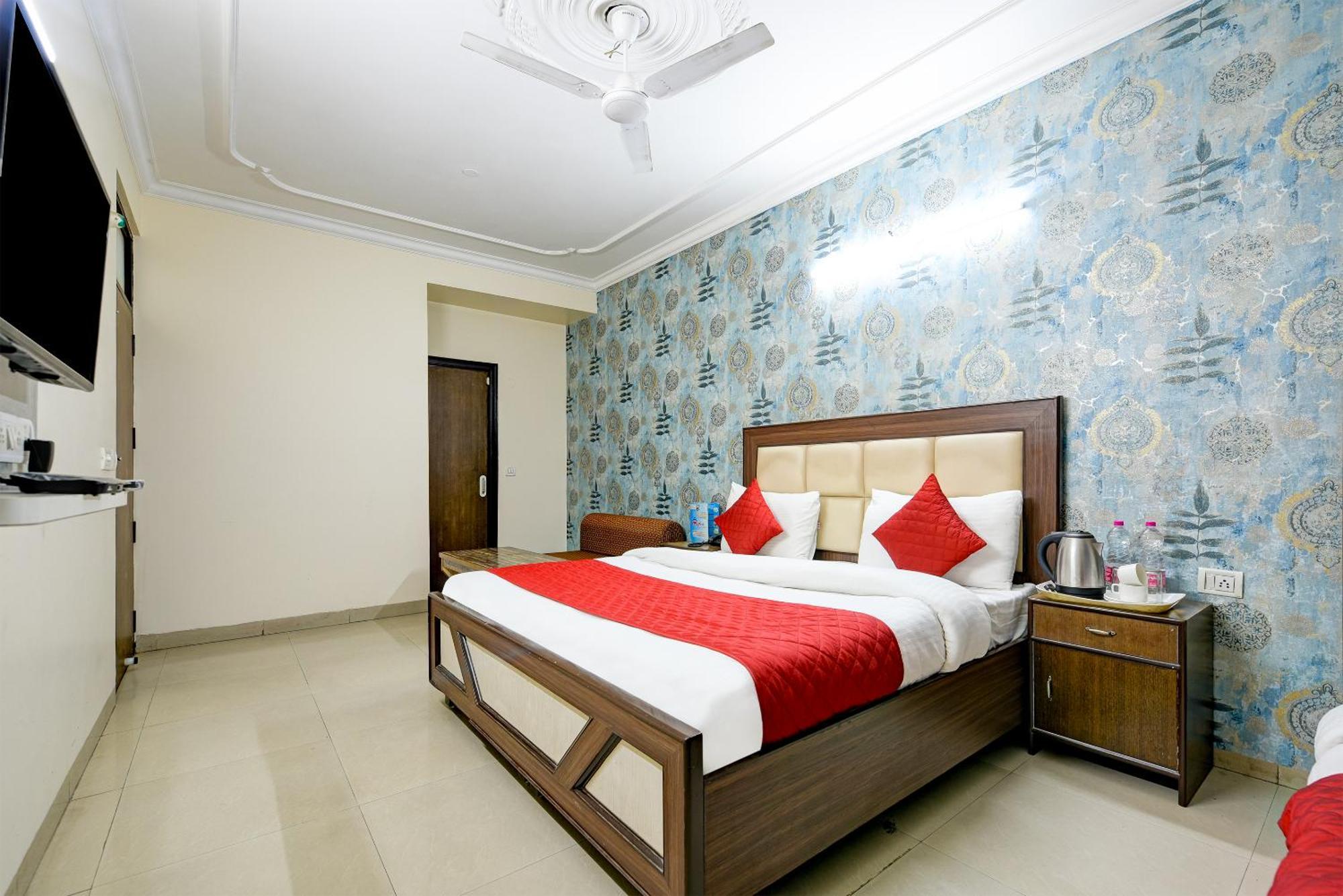 Airport Hotel Classic Park New Delhi Eksteriør bilde